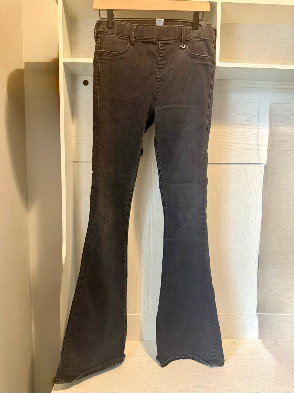 True Religion Black Flare Jeans Runway Legging size medium